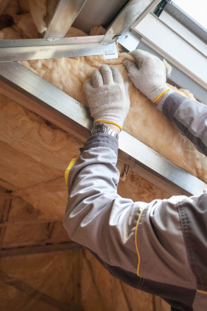 Best Insulation Installation Services in Grottoes, VA